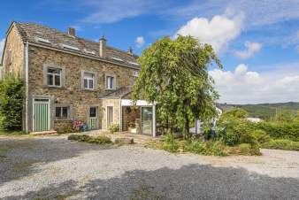 Gîte au style british pour 18 p. à Saint-Hubert (Ardenne)