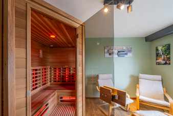 Maison de vacances de luxe à Saint-Hubert en Ardenne, idéale pour 12 personnes avec jeux et sauna