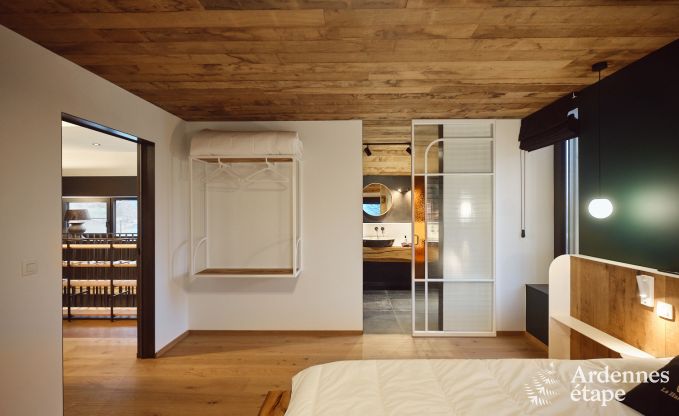 Maison de vacances  Saint-Hubert : hbergement confortable pour 6 personnes avec sauna, salle de jeux et jardin priv en Ardenne