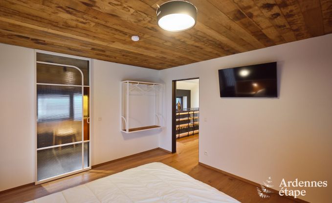 Maison de vacances  Saint-Hubert : hbergement confortable pour 6 personnes avec sauna, salle de jeux et jardin priv en Ardenne