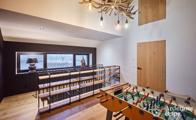 Maison de vacances  Saint-Hubert : hbergement confortable pour 6 personnes avec sauna, salle de jeux et jardin priv en Ardenne