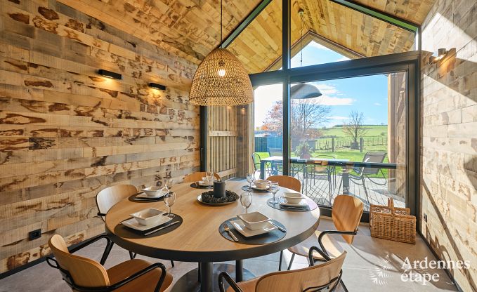 Maison de vacances  Saint-Hubert : hbergement confortable pour 6 personnes avec sauna, salle de jeux et jardin priv en Ardenne