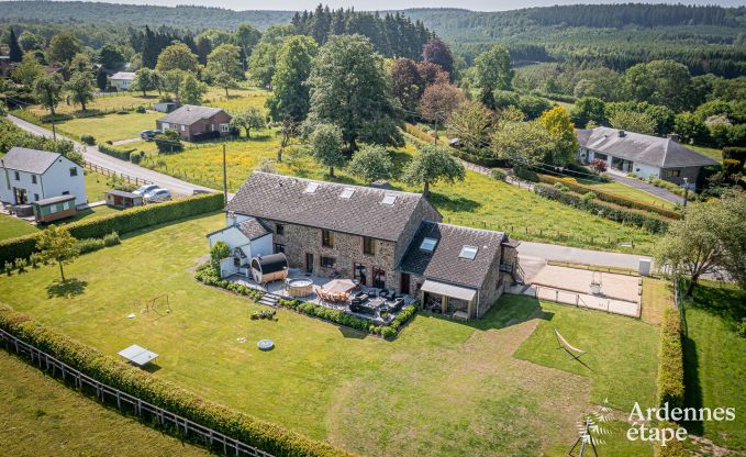Maison de vacances � Saint-Hubert pour 15 personnes en Ardenne