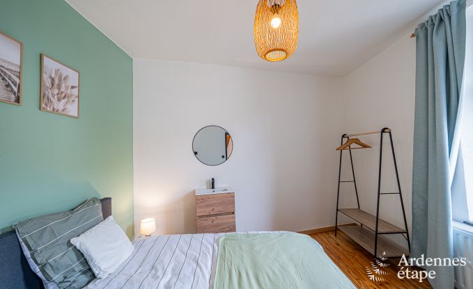 Chalet avec une superbe terrasse et une belle grande salle de jeux � Saint-Hubert pour 9 personnes