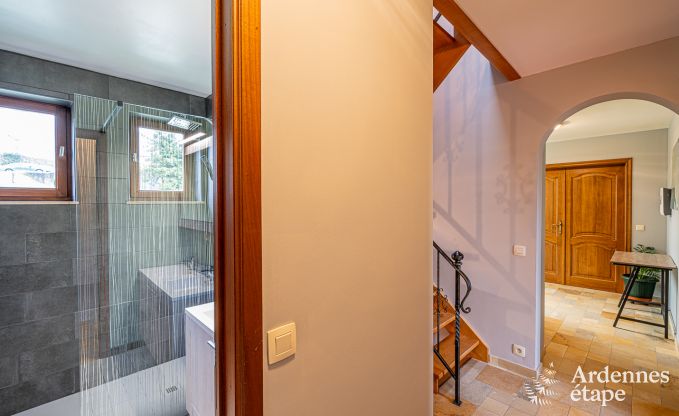 Maison de vacances spacieuse et tout confort  Saint-Hubert en Ardenne pour 12 personnes avec jardin priv et proche des activits touristiques