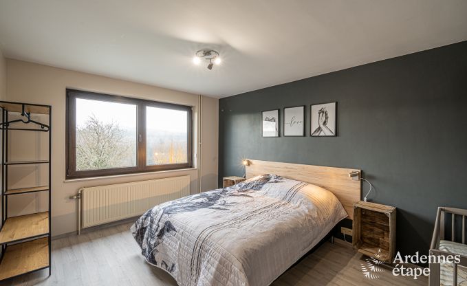 Maison de vacances spacieuse et tout confort  Saint-Hubert en Ardenne pour 12 personnes avec jardin priv et proche des activits touristiques