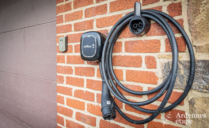 Maison de vacances spacieuse et tout confort  Saint-Hubert en Ardenne pour 12 personnes avec jardin priv et proche des activits touristiques