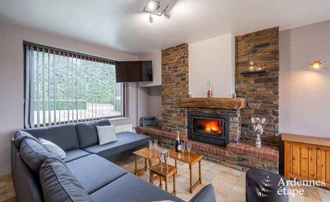 Maison de vacances spacieuse et tout confort  Saint-Hubert en Ardenne pour 12 personnes avec jardin priv et proche des activits touristiques