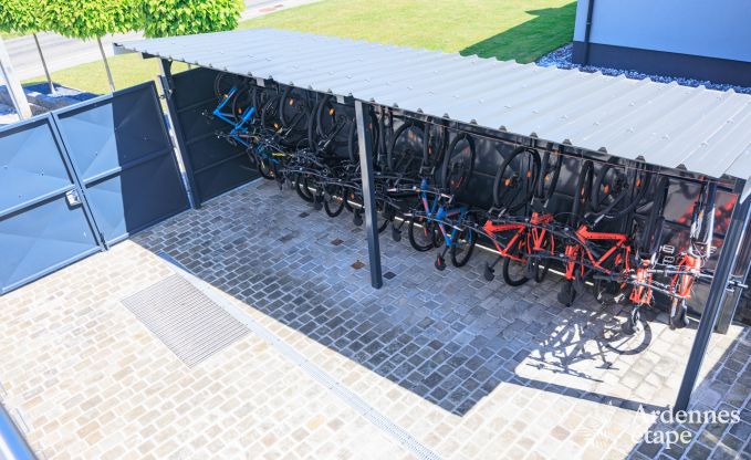 Maison de vacances � Saint L�ger pour 14 personnes en Ardenne