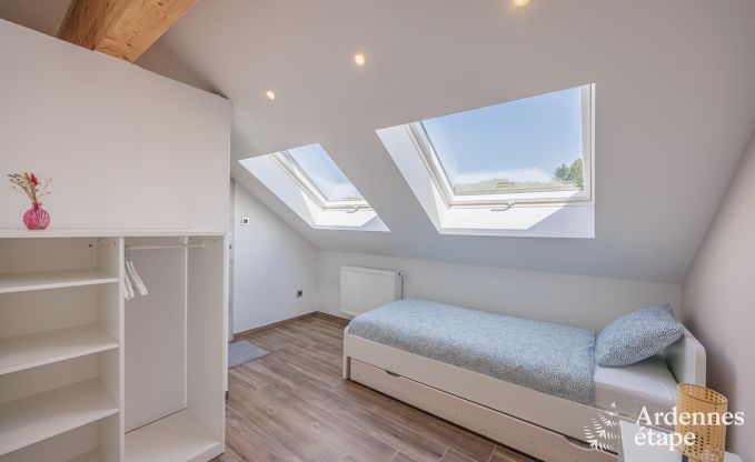 Maison de vacances � Saint L�ger pour 14 personnes en Ardenne