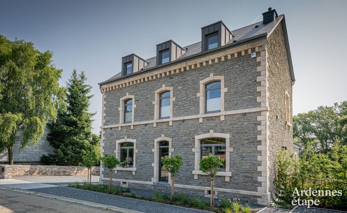 Villa de Luxe à Sainte-Ode pour 16 personnes en Ardenne