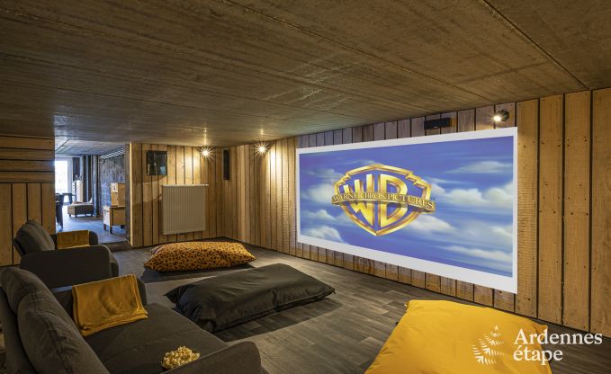 Villa � Sainte-Ode pour 14 personnes avec piscine, jacuzzi, sauna, bar et cin�ma