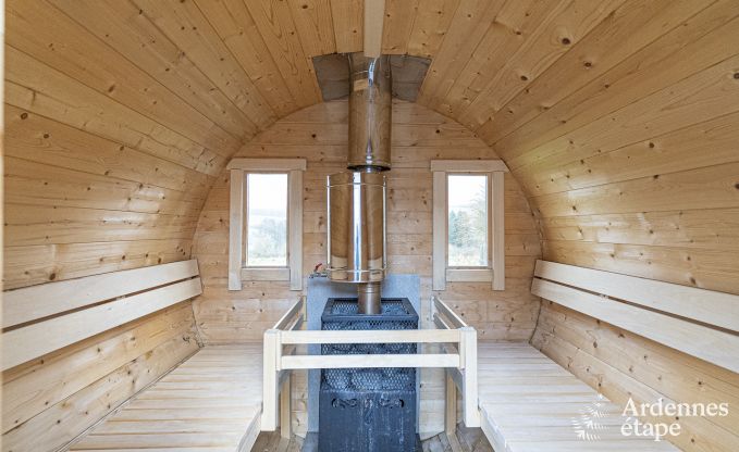 Villa � Sainte-Ode pour 14 personnes avec piscine, jacuzzi, sauna, bar et cin�ma