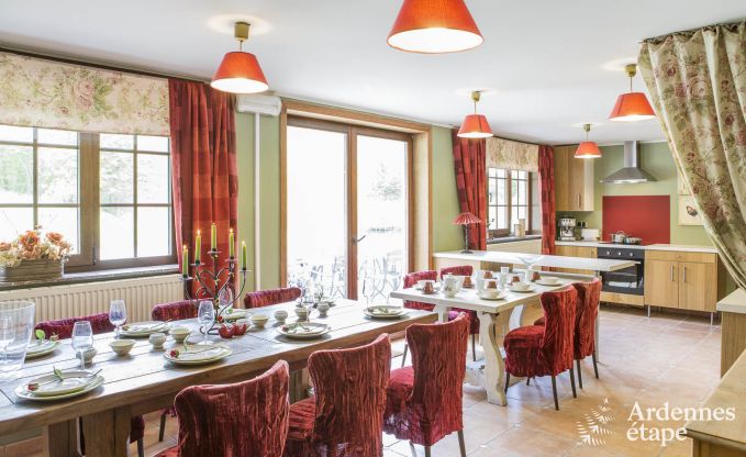 Maison de vacances � Sivry-Rance pour 14 personnes en Ardenne