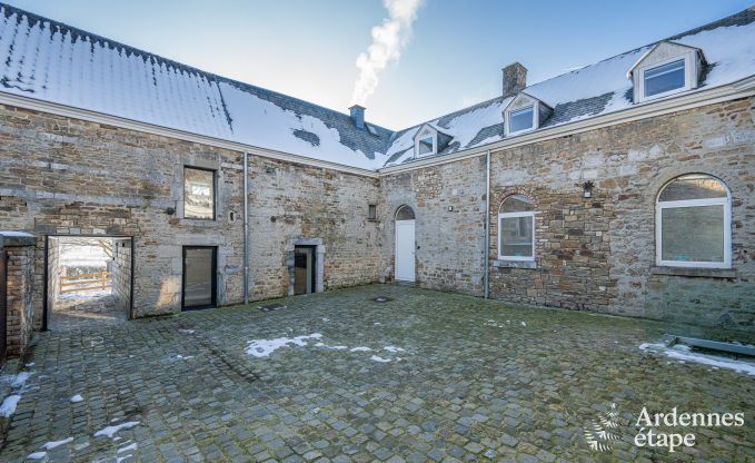 Ch�teau unique � Soiron : s�jour de luxe pour 14 personnes avec jardin priv�, salle de jeux et 5 chambres et � proximit� de Verviers