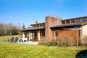 Chalet avec piscine extrieure pour 4/6 pers.  Somme-Leuze