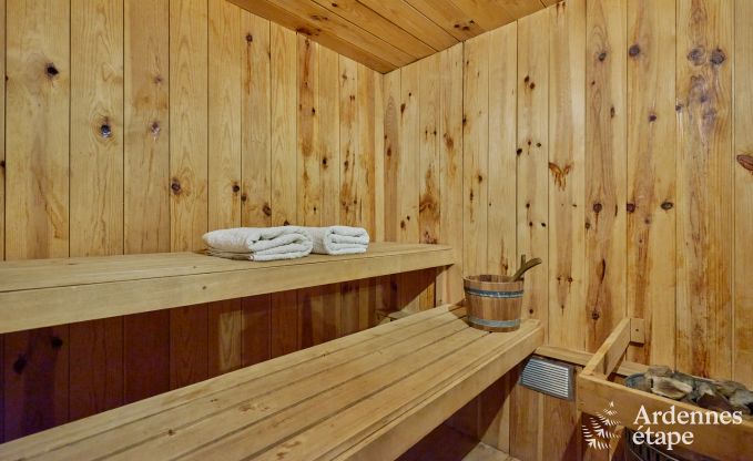 Maison de vacances � Somme-Leuze pour 22 personnes en Ardenne