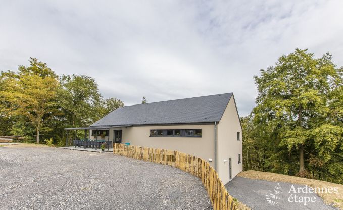 Maison de vacances � Somme-Leuze pour 20 personnes en Ardenne