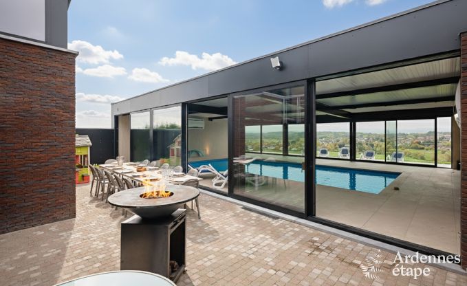 Villa ultramoderne  Somme-Leuze pour 12 personnes avec piscine intrieure, sauna et jardin priv