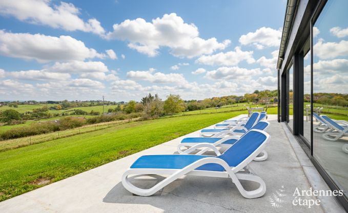Villa ultramoderne  Somme-Leuze pour 12 personnes avec piscine intrieure, sauna et jardin priv