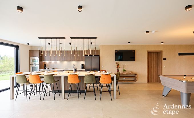 Villa ultramoderne  Somme-Leuze pour 12 personnes avec piscine intrieure, sauna et jardin priv