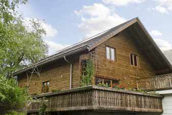 Chalet bien équipé avec espace bien-être pour 11 personnes à Sourbrodt