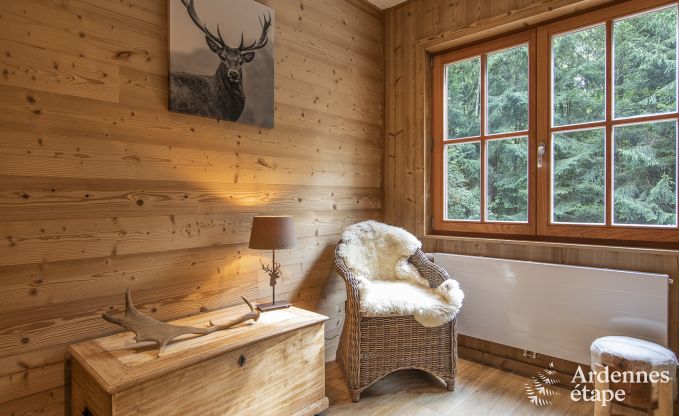 Chalet � Spa pour 4 adultes en Ardenne