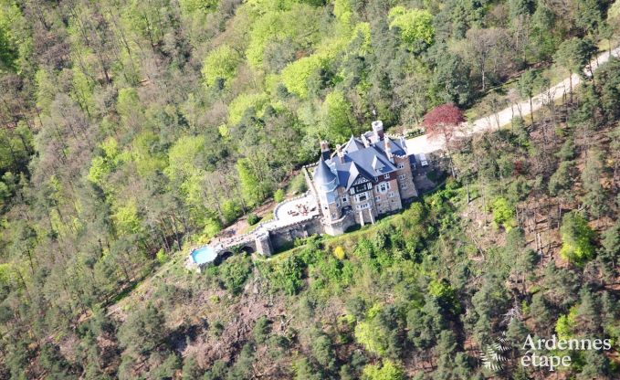 Ch�teau � Spa pour 20 personnes en Ardenne