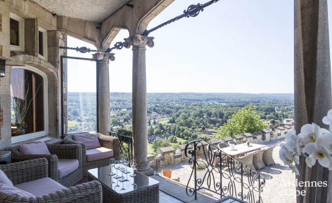 Ch�teau � Spa pour 10 personnes en Ardenne