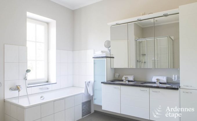 Ch�teau � Spa pour 32 personnes en Ardenne