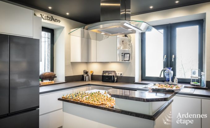 Ch�teau � Spa pour 32 personnes en Ardenne