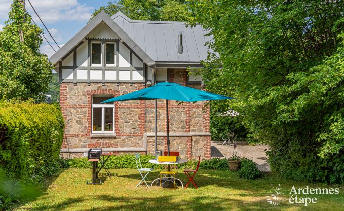 Charmante maison de vacances pour 4 personnes  Spa avec 2 chambres et jardin priv avec barbecue