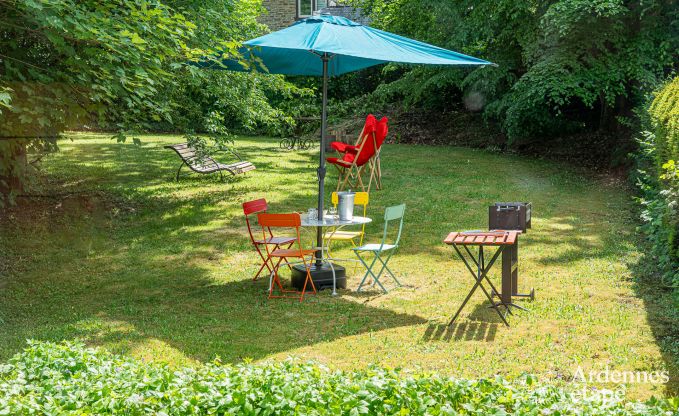 Charmante maison de vacances pour 4 personnes  Spa avec 2 chambres et jardin priv avec barbecue
