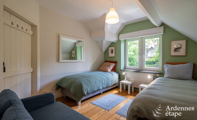 Charmante maison de vacances pour 4 personnes  Spa avec 2 chambres et jardin priv avec barbecue