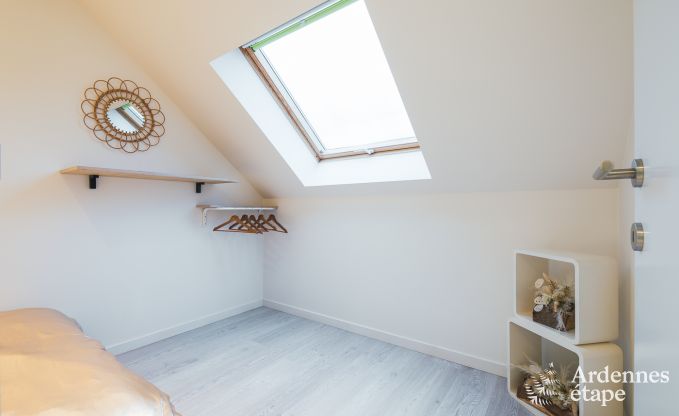 Maison de vacances spacieuse pour 8 personnes � Spa en Ardenne : 4 chambres, 2 salles de bains et terrasse priv�e � 1 km du centre-ville