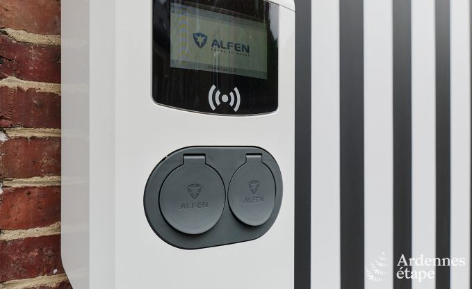 Charmante maison de vacances  Spa avec 2 chambres, espace de dtente et terrasse prive avec jacuzzi