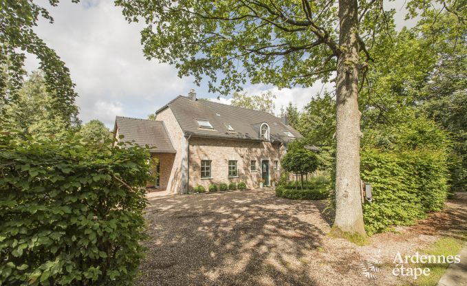 Maison de vacances  Spa pour 12 personnes en Ardenne