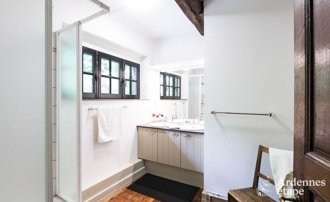 Maison de vacances � Spa pour 20 personnes en Ardenne