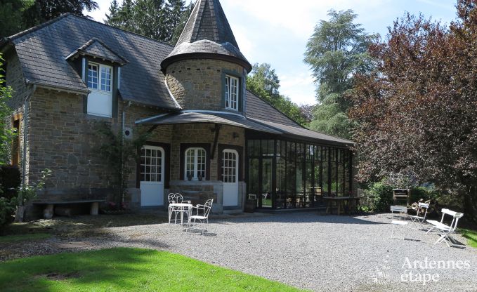 Villa de Luxe  Spa pour 6/8 personnes en Ardenne