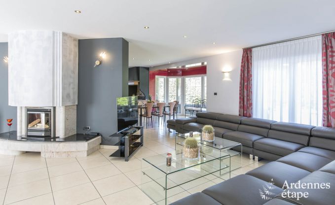 Villa de Luxe � Spa pour 13/14 personnes en Ardenne