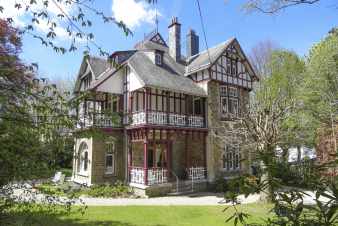 Authentique villa de luxe 4 étoiles pour 9 personnes à louer à Spa