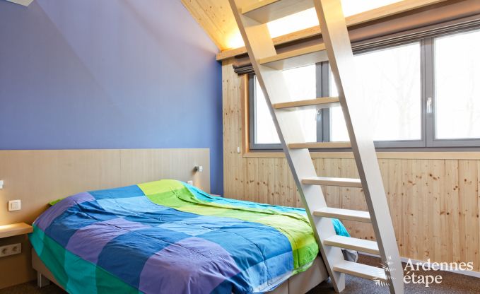 Spacieuse villa de luxe  Spa pour 15 personnes avec 5 chambres, sauna, piscine extrieure et jardin priv