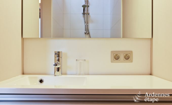 Spacieuse villa de luxe � Spa pour 15 personnes avec 5 chambres, sauna, piscine ext�rieure et jardin priv�