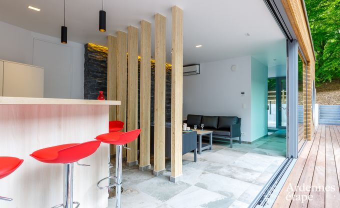 Spacieuse villa de luxe � Spa pour 15 personnes avec 5 chambres, sauna, piscine ext�rieure et jardin priv�