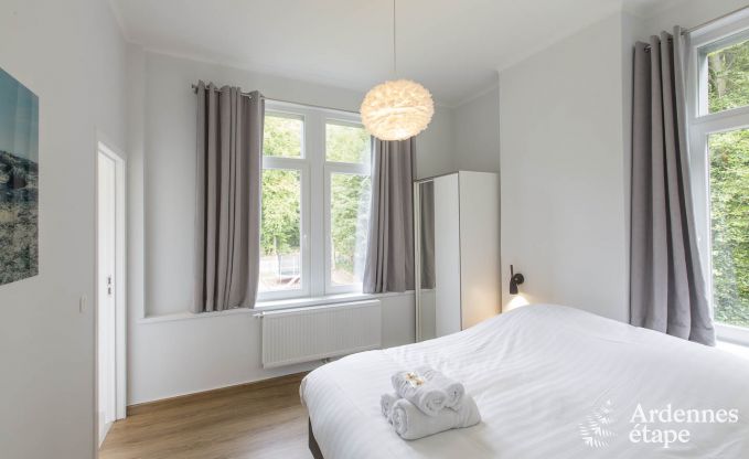 Villa de Luxe  Spa pour 22 personnes en Ardenne