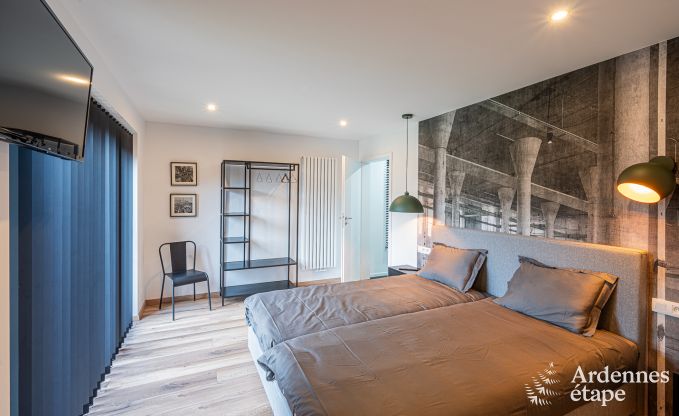 Maison de vacances haut de gamme en Ardenne : Sjour de luxe pour 10 personnes avec piscine, jacuzzi et proximit de Spa et Francorchamps