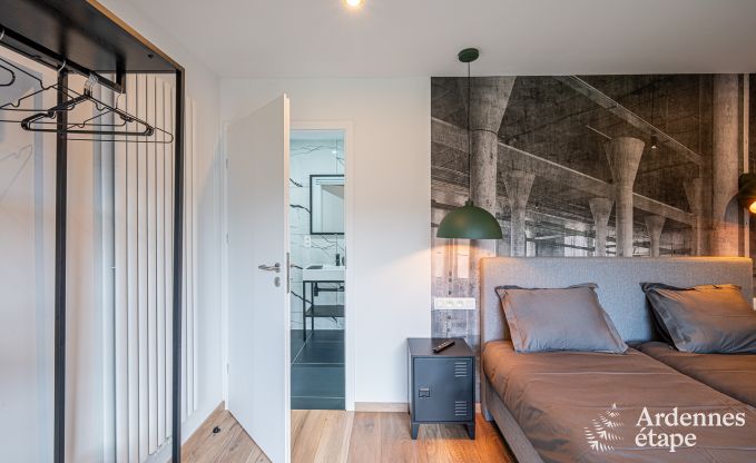 Maison de vacances haut de gamme en Ardenne : Sjour de luxe pour 10 personnes avec piscine, jacuzzi et proximit de Spa et Francorchamps