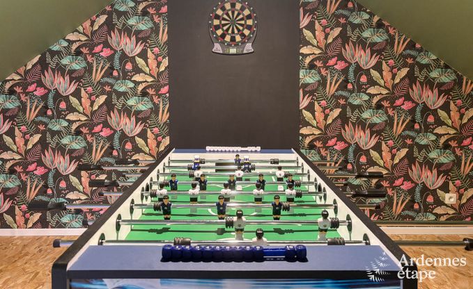 Maison de vacances haut de gamme en Ardenne : Sjour de luxe pour 10 personnes avec piscine, jacuzzi et proximit de Spa et Francorchamps