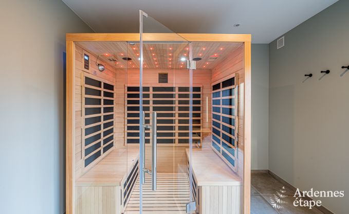 Maison de vacances haut de gamme en Ardenne : Sjour de luxe pour 10 personnes avec piscine, jacuzzi et proximit de Spa et Francorchamps