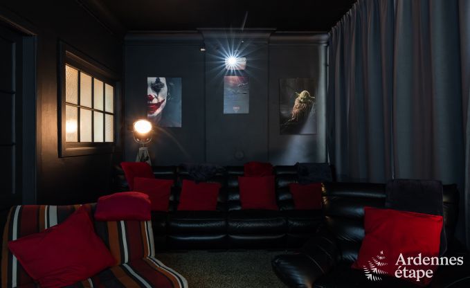 Chteau  Spa pour 9 personnes en Ardenne